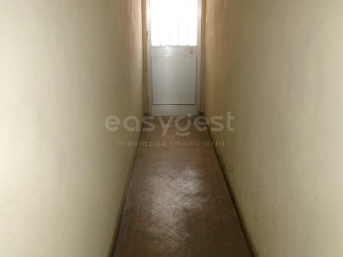 Moradia T5 para Venda em Travancinha Foto 6