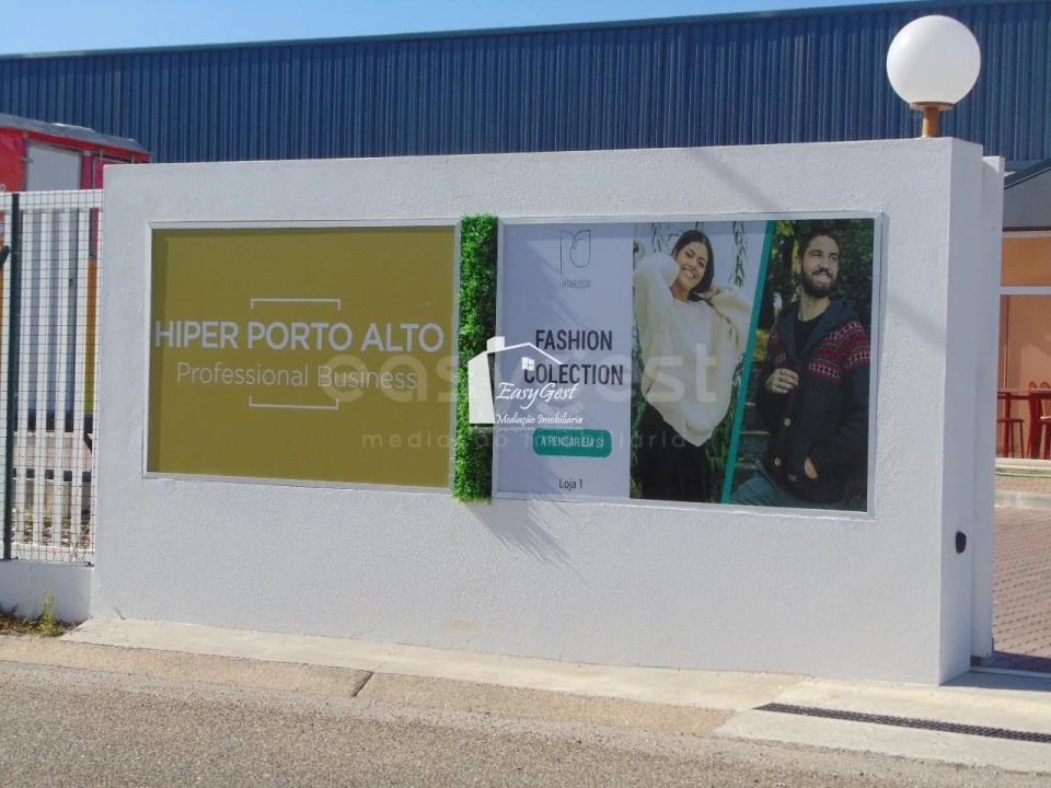 Loja para Venda em Samora Correia Foto 11