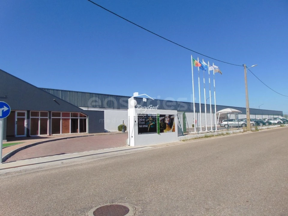 Loja para Venda em Samora Correia Foto 12