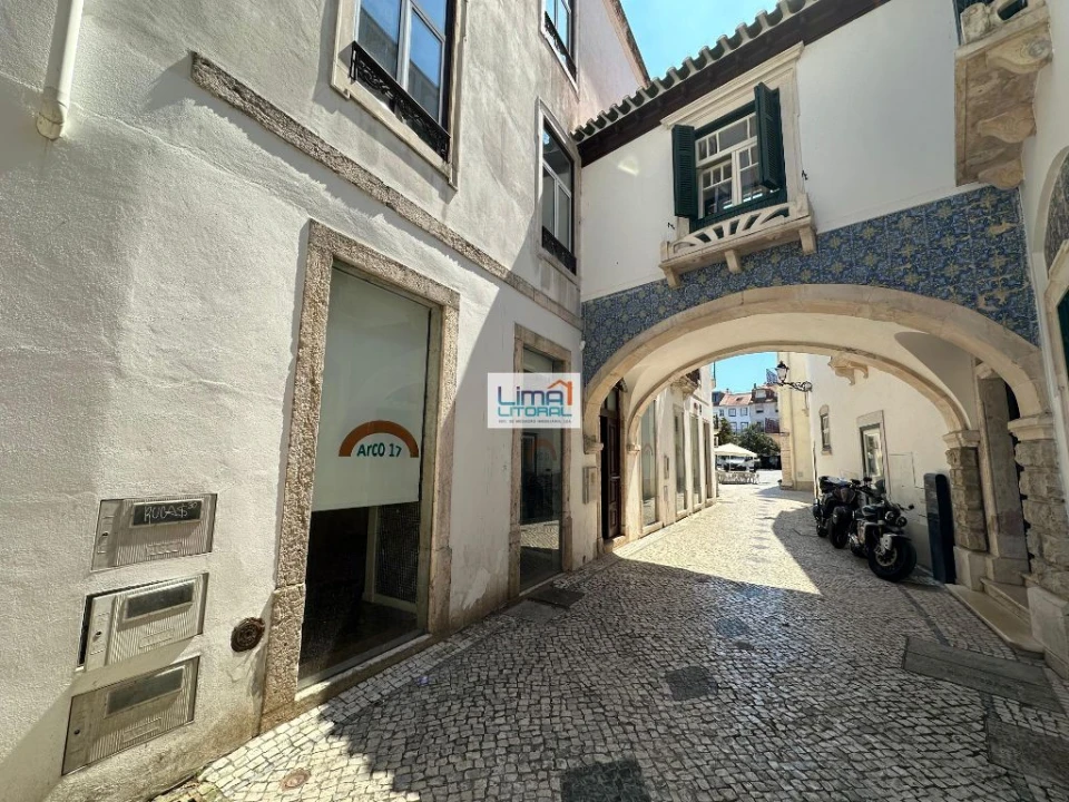 Prédio para Venda em Leiria, Pousos, Barreira e Cortes Foto 2