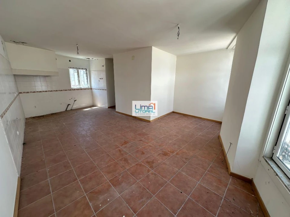 Prédio para Venda em Leiria, Pousos, Barreira e Cortes Foto 22