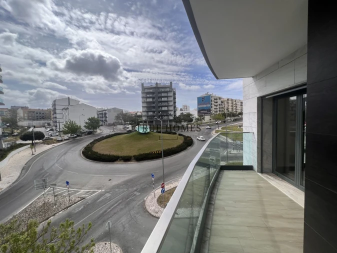 Apartamento T2 para Venda em Laranjeiro e Feijó Foto 5