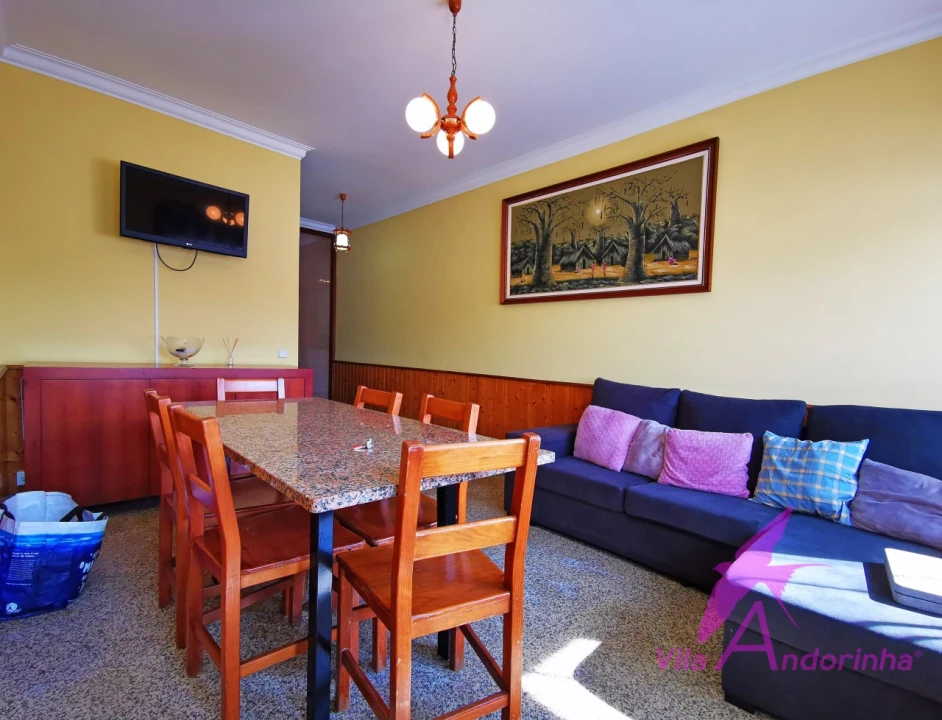 Moradia T4 para Venda em Vila Praia de Ancora Foto 2