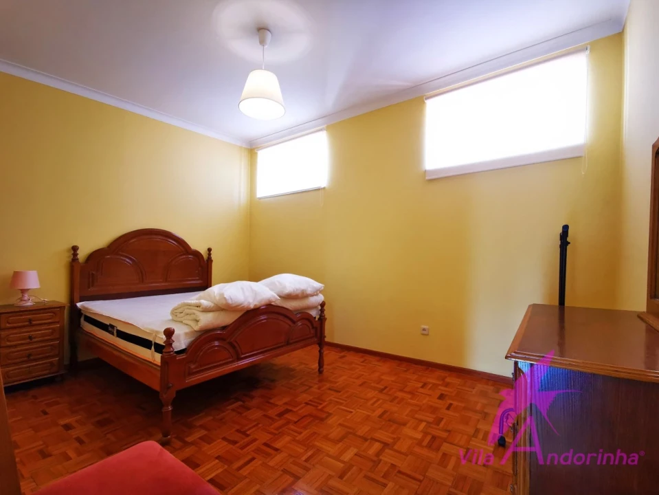 Moradia T4 para Venda em Vila Praia de Ancora Foto 14