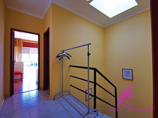 Moradia T4 para Venda em Vila Praia de Ancora Foto 19