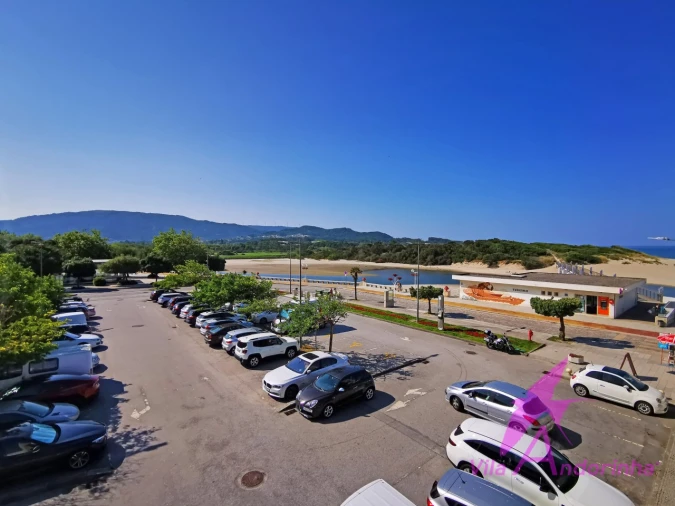 Moradia T4 para Venda em Vila Praia de Ancora Foto 21