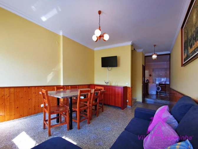 Moradia T4 para Venda em Vila Praia de Ancora Foto 9