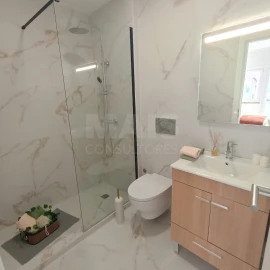 Apartamento T3 para Venda em São Domingos de Benfica