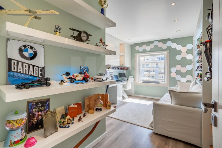 Apartamento T4 para Venda em Parque das Nações Foto 7