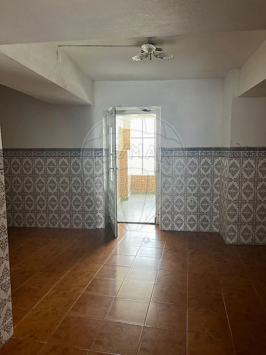 Moradia T2 para Venda em Vimieiro Foto 8