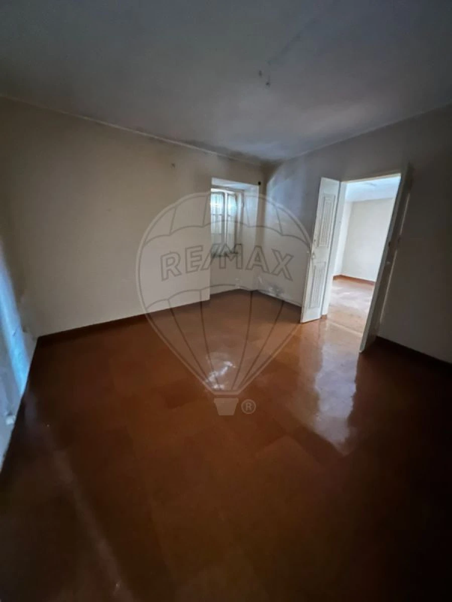 Moradia T2 para Venda em Vimieiro Foto 17