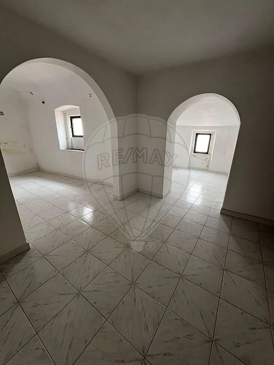 Moradia T2 para Venda em Vimieiro Foto 19