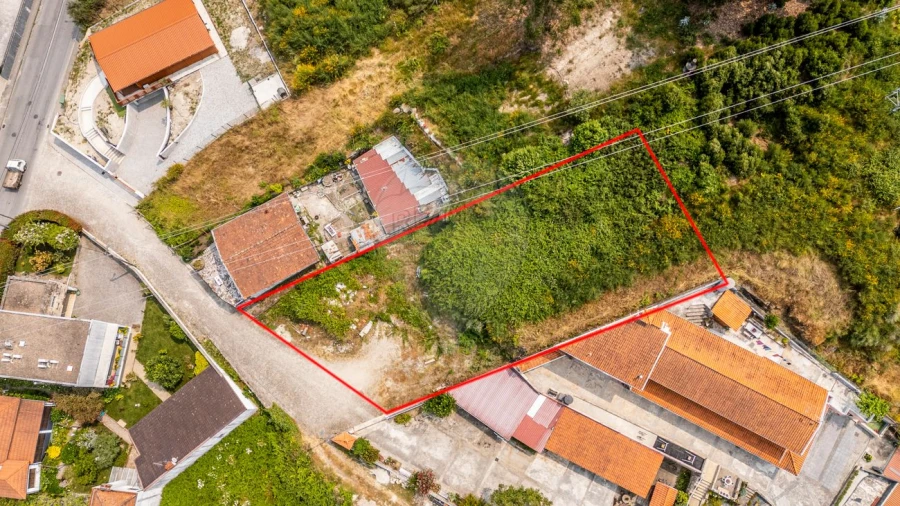 Terreno para Venda em Paredes Foto 4