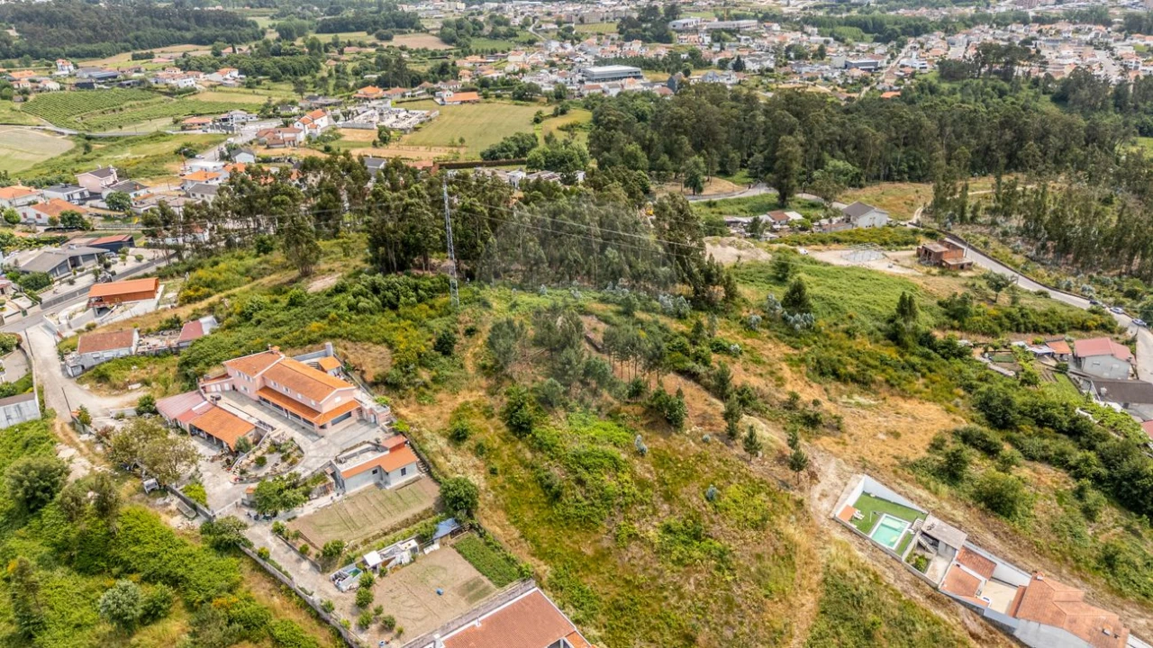 Terreno para Venda em Paredes Foto 5