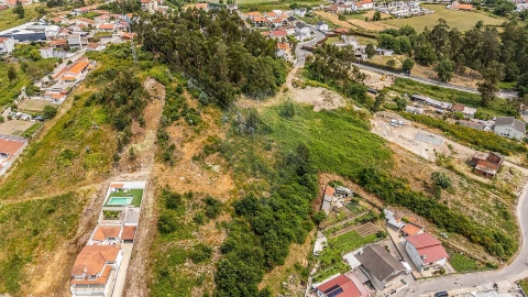 Terreno para Venda em Paredes