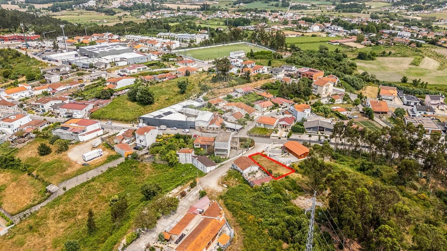 Terreno para Venda em Paredes Foto 6