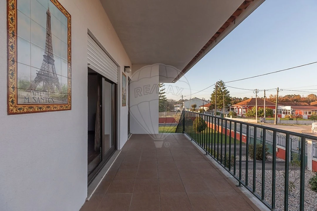 Moradia T6 para Venda em Covões e Camarneira Foto 33