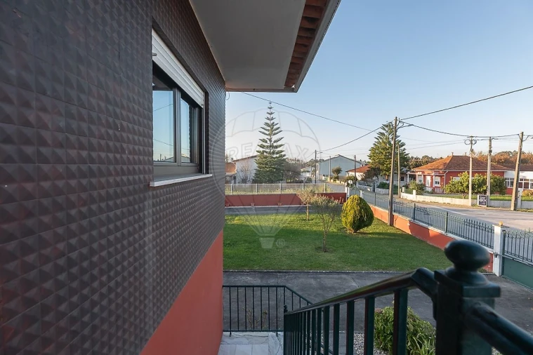 Moradia T6 para Venda em Covões e Camarneira Foto 34