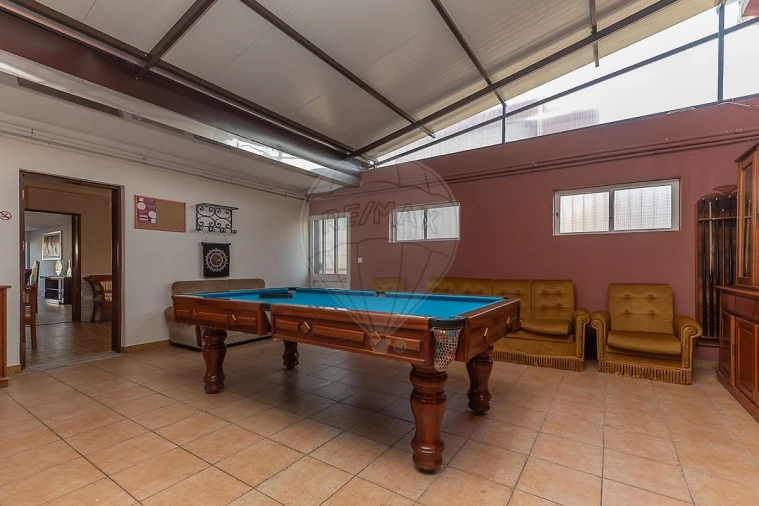 Moradia T6 para Venda em Covões e Camarneira Foto 9