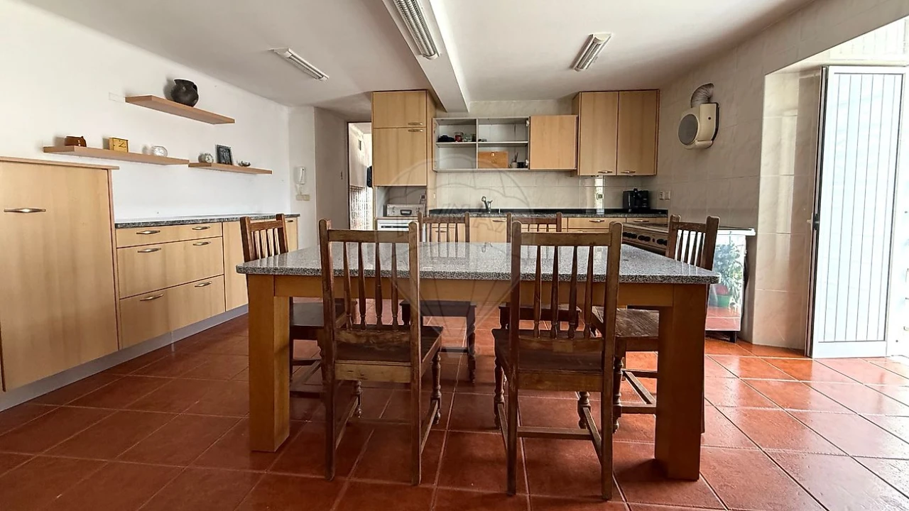 Moradia T3 para Venda em Cadafaz e Colmeal Foto 7