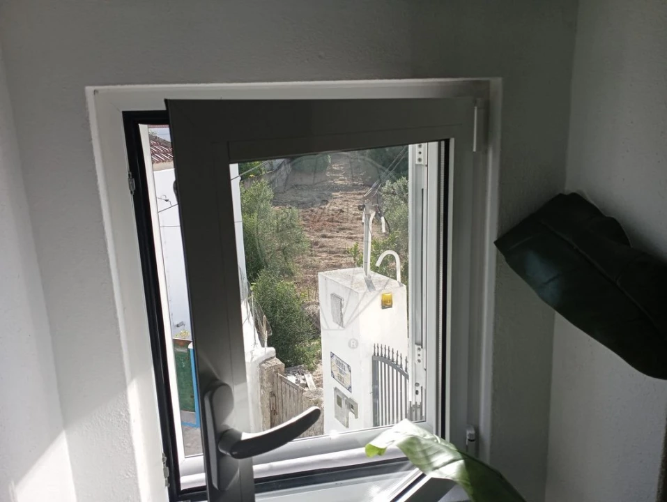 Moradia T1 para Venda em Almargem do Bispo, Pêro Pinheiro e Montelavar Foto 22