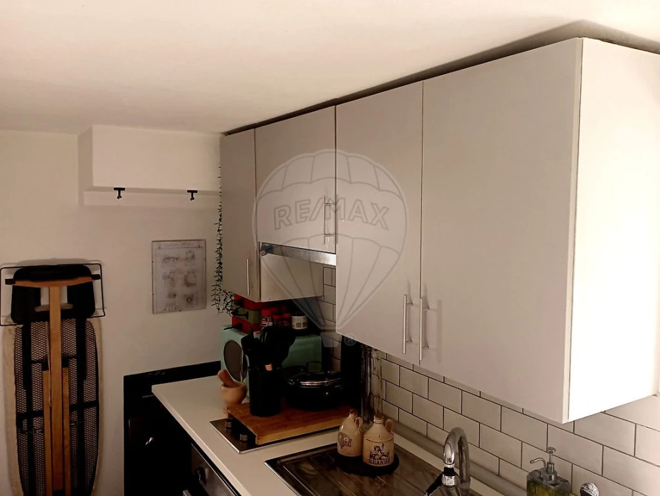 Moradia T1 para Venda em Almargem do Bispo, Pêro Pinheiro e Montelavar Foto 6