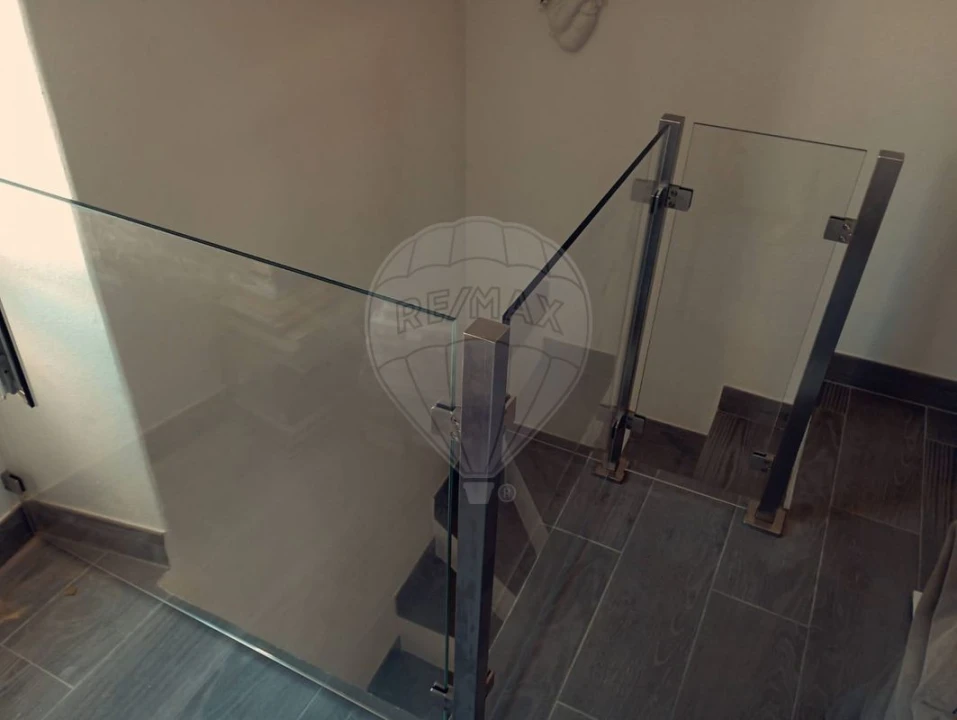 Moradia T1 para Venda em Almargem do Bispo, Pêro Pinheiro e Montelavar Foto 2