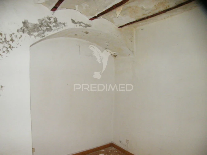 Moradia T2 para Venda em Espírito Santo, Nossa Senhora da Graça e São Simão Foto 4