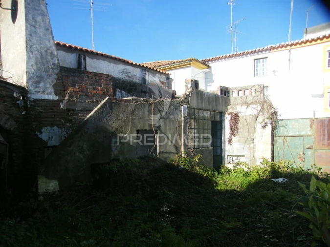 Moradia T2 para Venda em Espírito Santo, Nossa Senhora da Graça e São Simão Foto 12