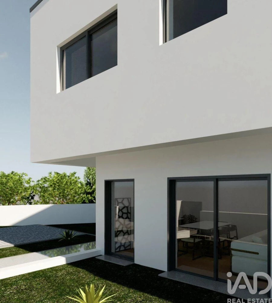 Moradia T3 para Venda em Darque Foto 12