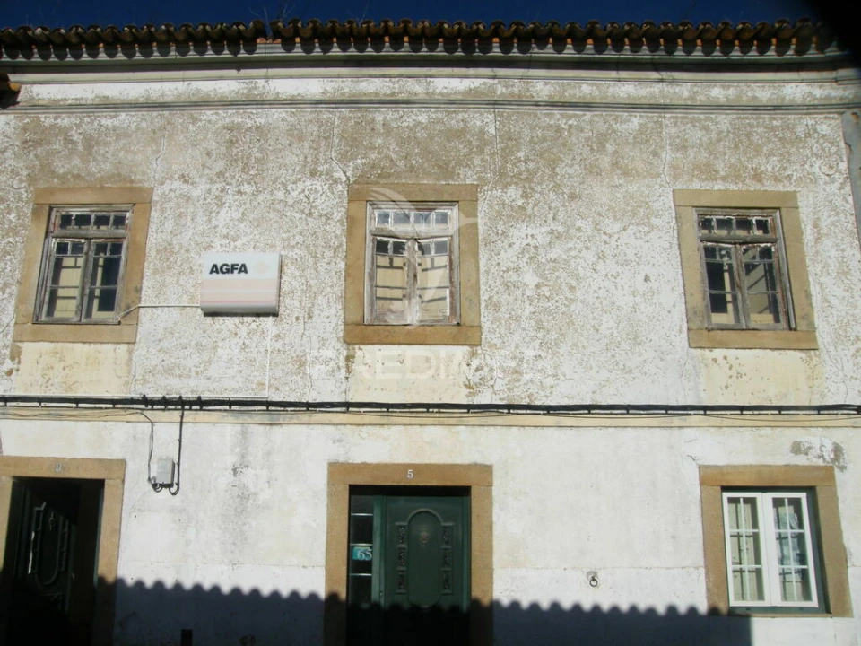 Moradia T2 para Venda em Espírito Santo, Nossa Senhora da Graça e São Simão Foto 1