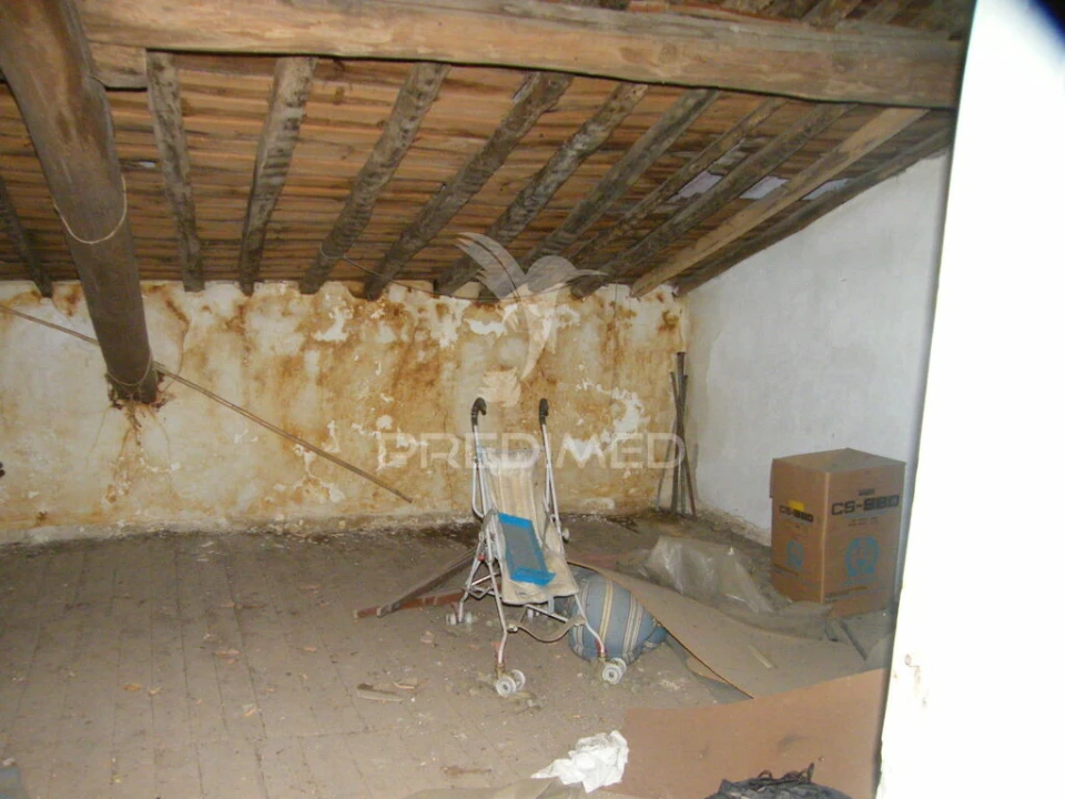 Moradia T2 para Venda em Espírito Santo, Nossa Senhora da Graça e São Simão Foto 11