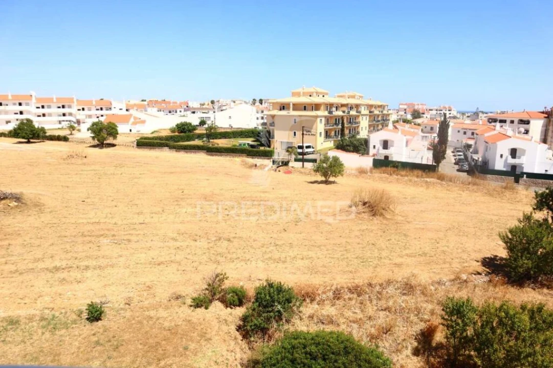 Apartamento T2 para Venda em Albufeira e Olhos de Água Foto 14