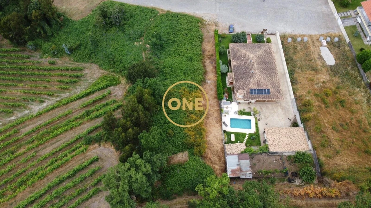 Terreno para Venda em Santo Tirso, Couto (Santa Cristina e São Miguel) e Burgães Foto 9