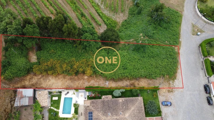 Terreno para Venda em Santo Tirso, Couto (Santa Cristina e São Miguel) e Burgães Foto 2