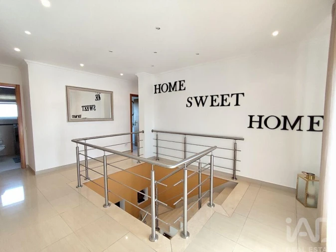 Moradia T5 para Venda em Lamas e Cercal Foto 14