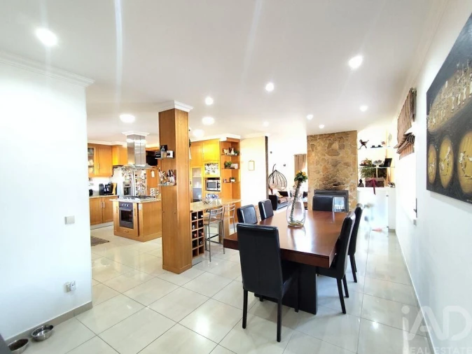 Moradia T5 para Venda em Lamas e Cercal Foto 9