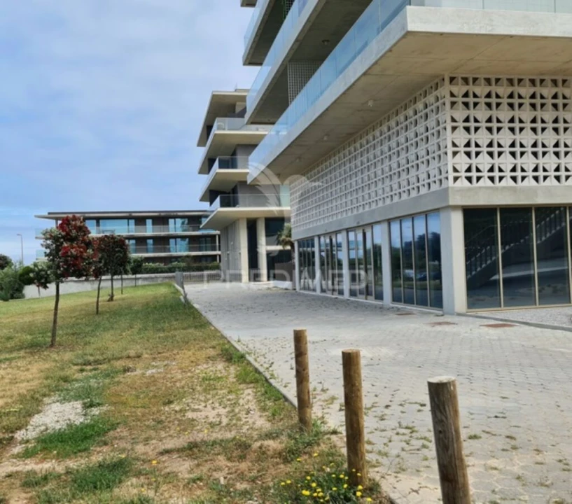 Garagem para Venda em Canidelo Foto 4