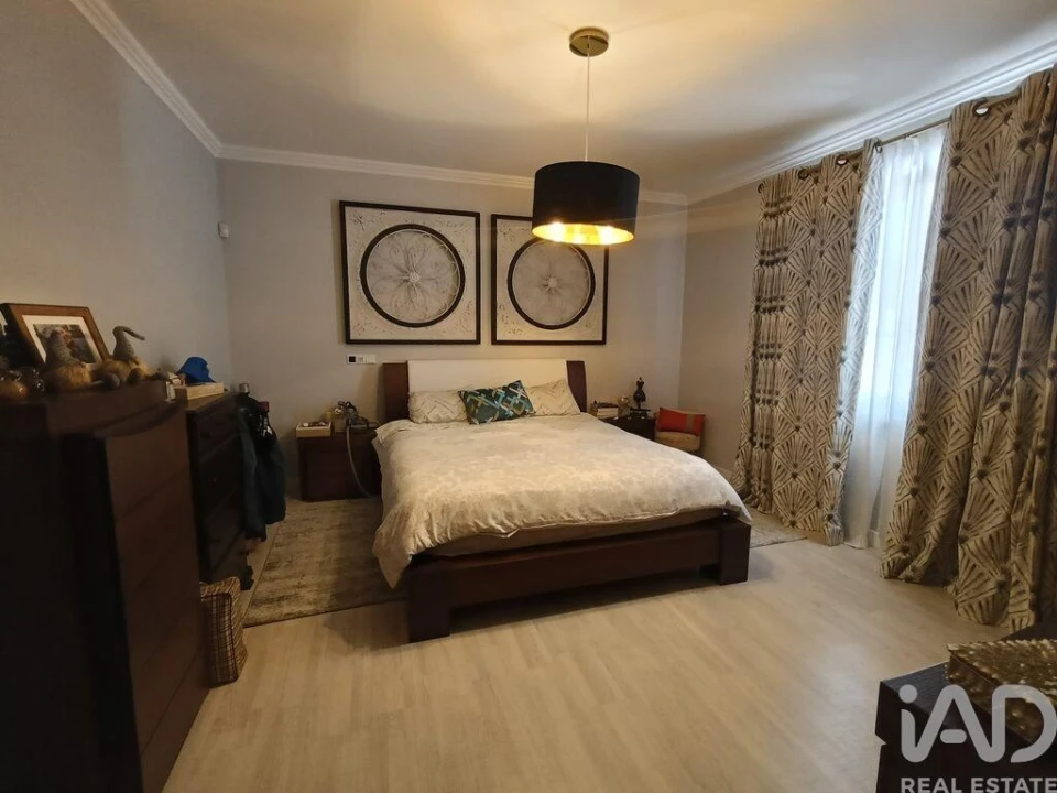 Moradia T4 para Venda em Charneca de Caparica e Sobreda Foto 14