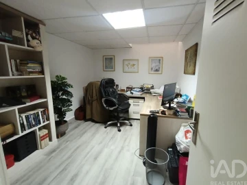 Moradia T4 para Venda em Charneca de Caparica e Sobreda