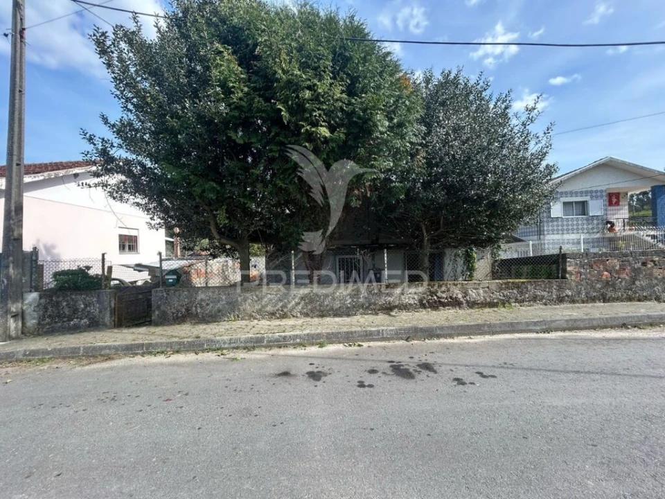 Moradia T4 para Venda em Pedroso e Seixezelo Foto 2