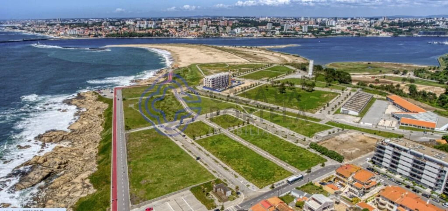 Apartamento T3 para Venda em Canidelo Foto 13