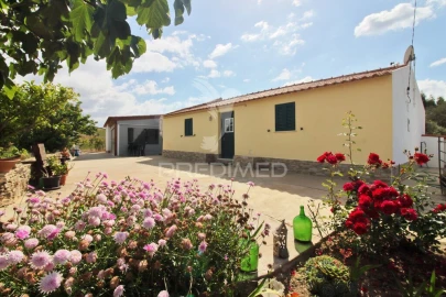 Quinta T4 para Venda em São Martinho das Amoreiras