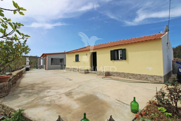 Quinta T4 para Venda em São Martinho das Amoreiras Foto 2