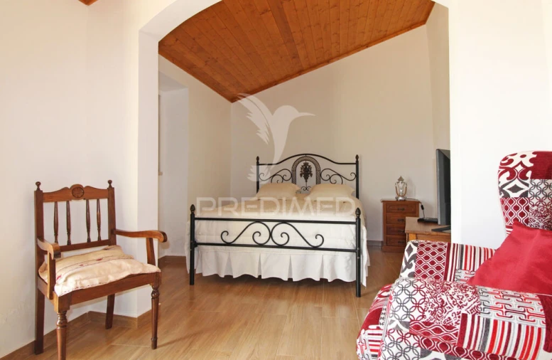 Quinta T4 para Venda em São Martinho das Amoreiras Foto 13