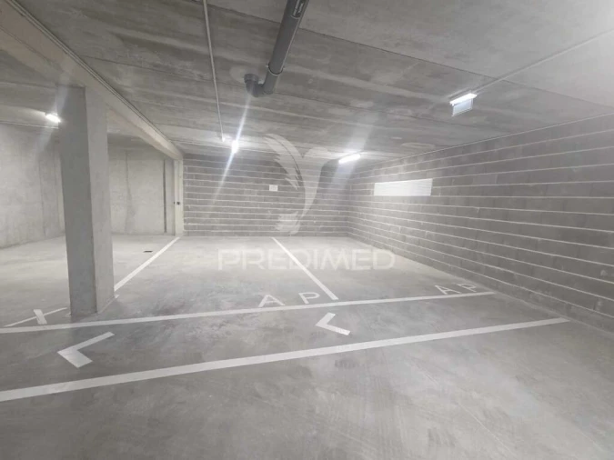 Garagem para Venda em Canidelo