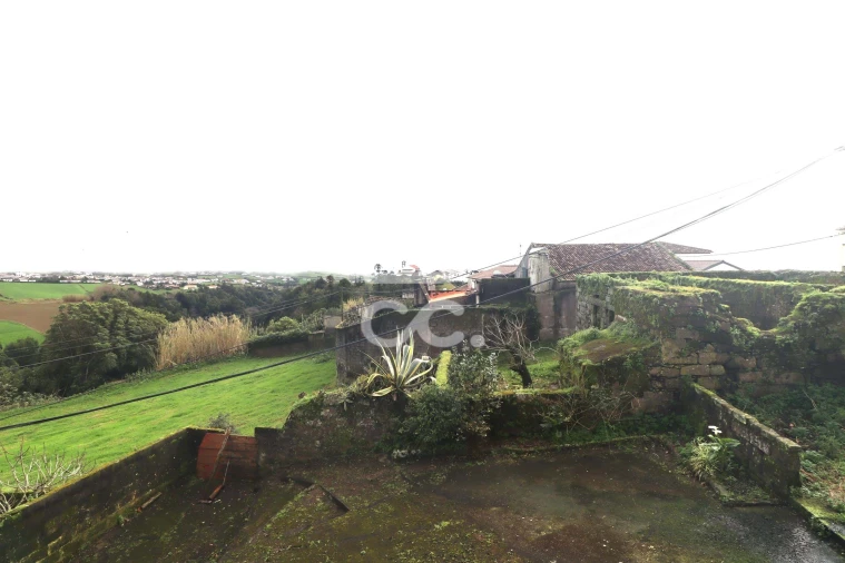 Moradia para Venda em Povoação Foto 6