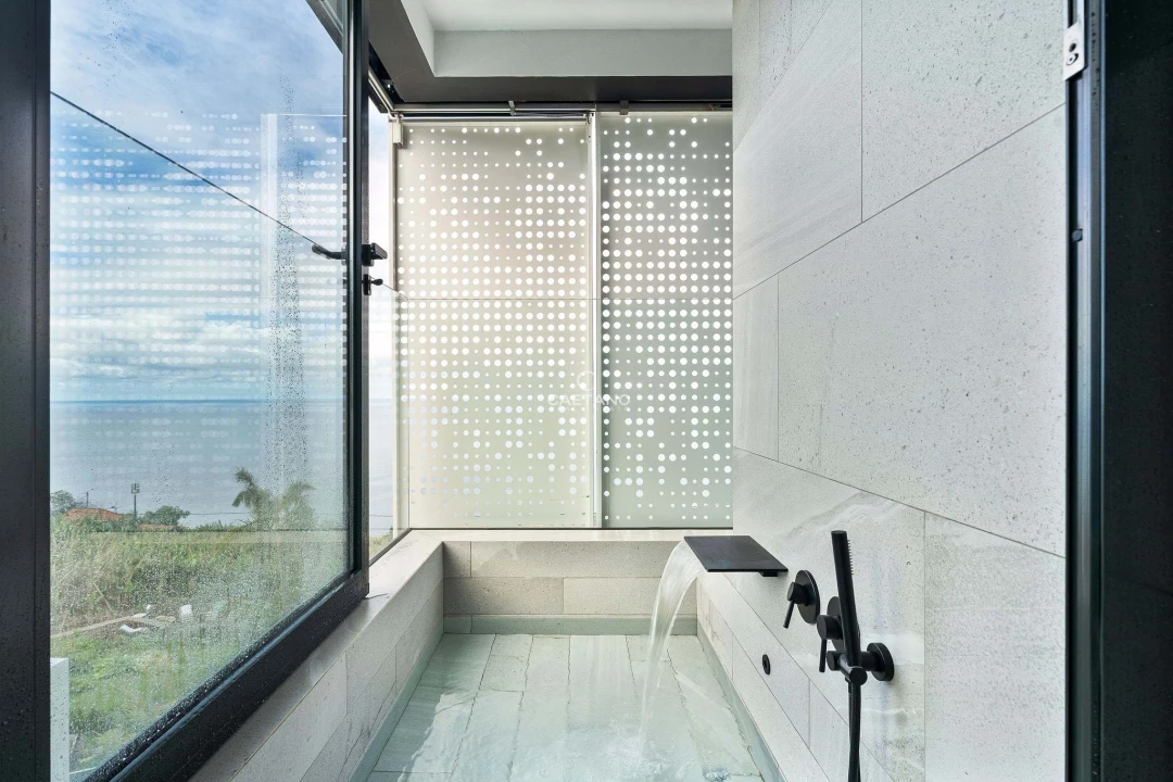 Moradia T5 para Venda em Tabua Foto 53