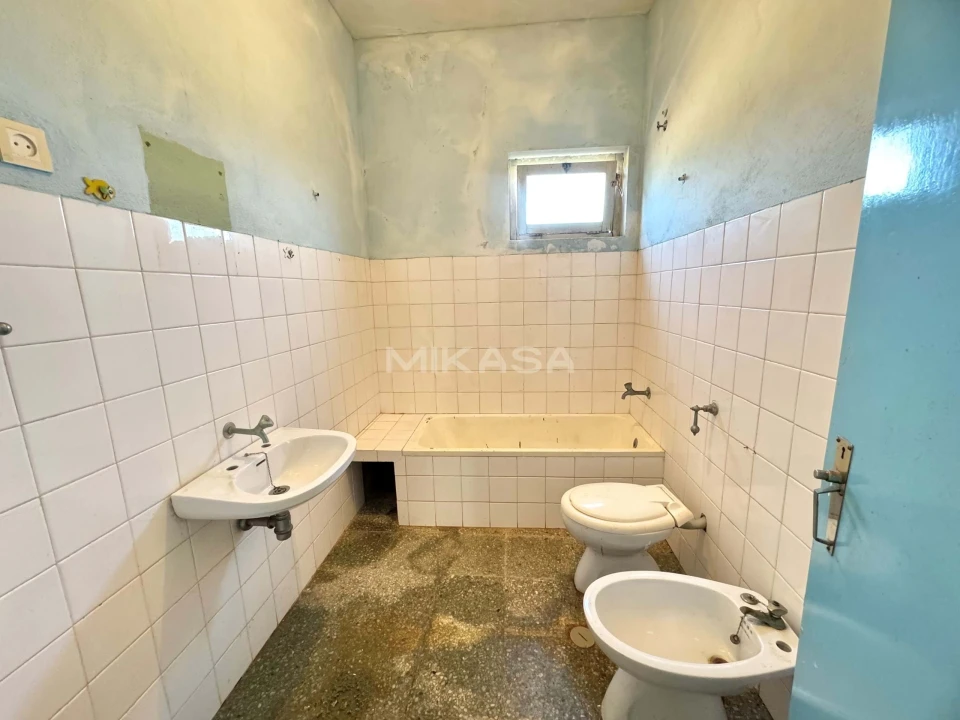 Moradia T4 para Venda em Lagos (São Sebastião e Santa Maria) Foto 47