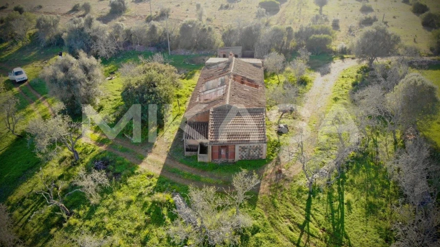 Moradia T4 para Venda em Lagos (São Sebastião e Santa Maria) Foto 9
